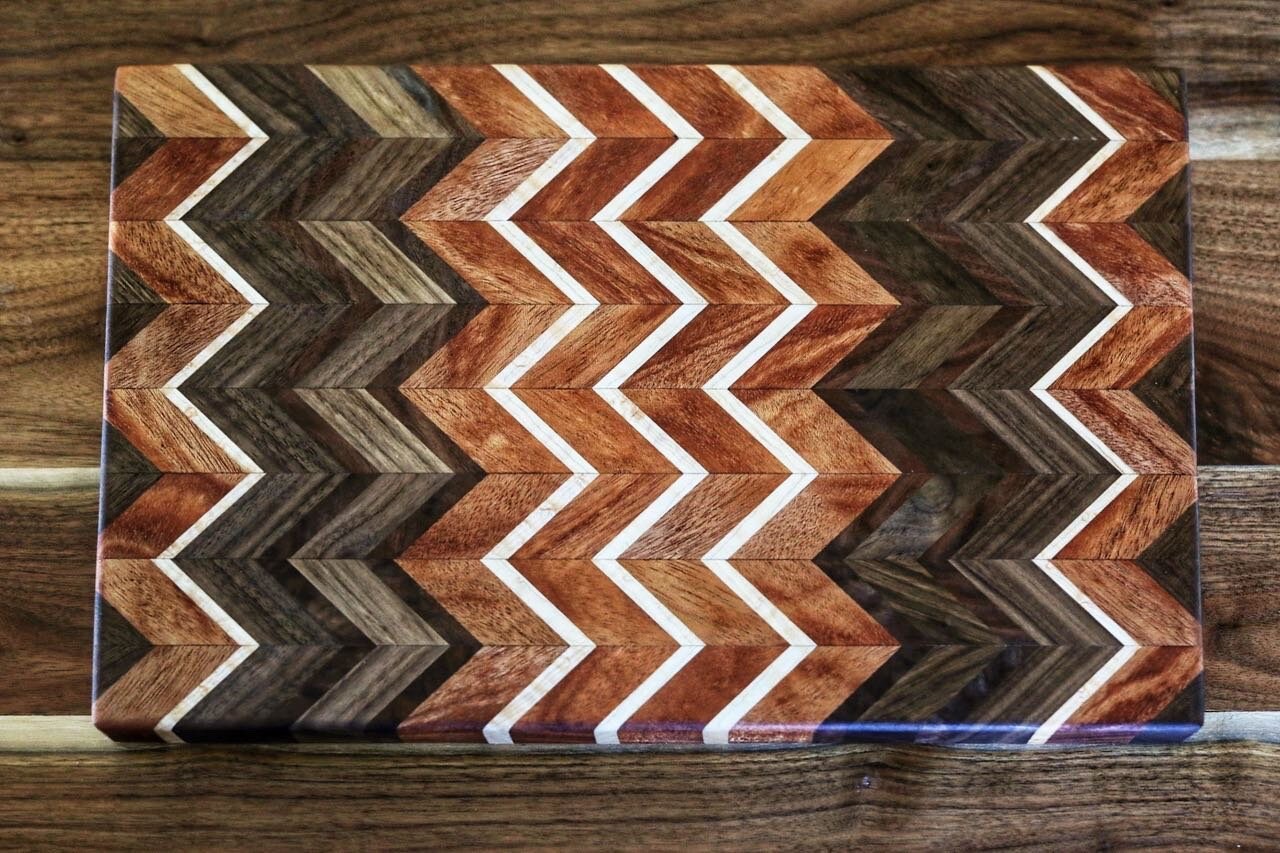 Chevron pattern cutting board