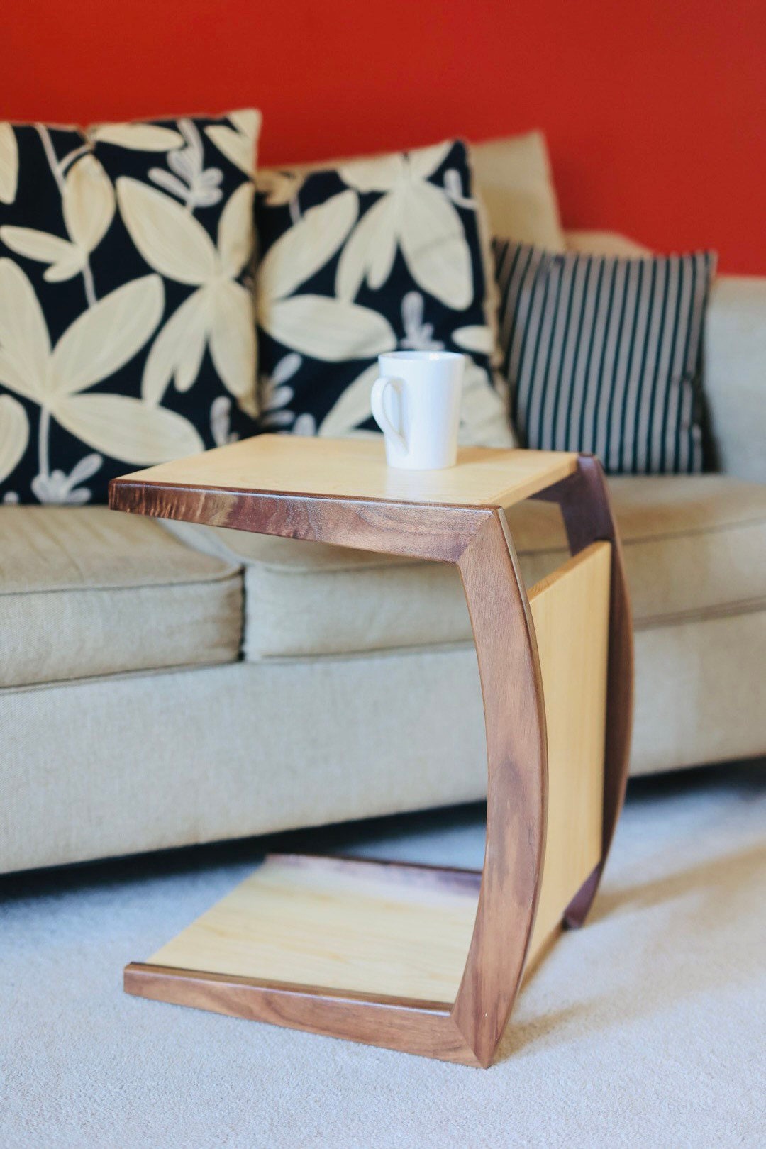 DDWW Sofa Slide Table II - Sofa C Table, Couch Table, End Table