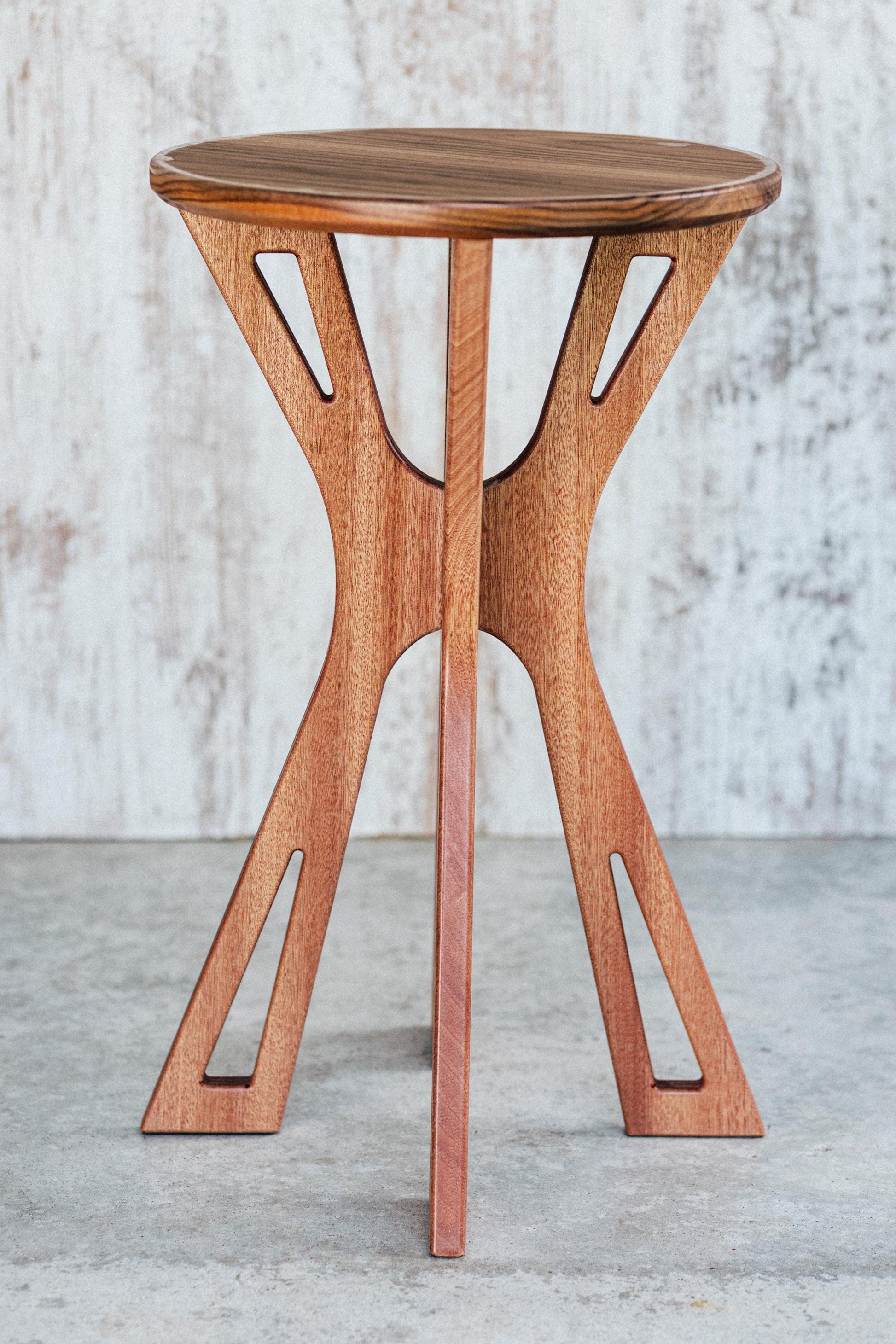 The Mahai - A Luxury Table by DDWW