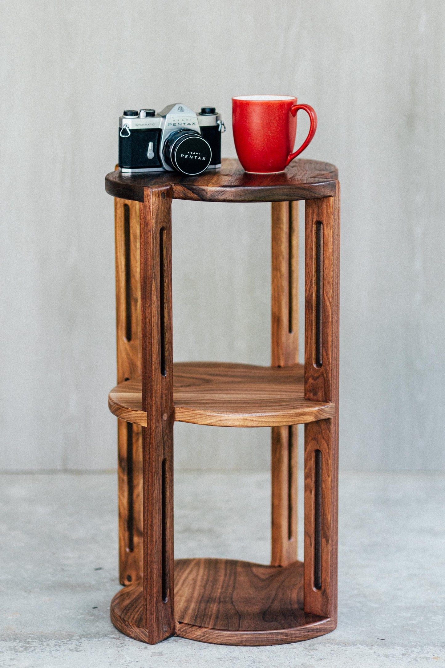 The Laulau - A Luxury Table by DDWW