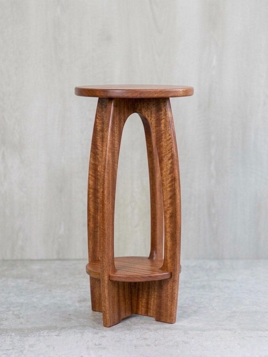 The Tavalo - A Luxury Table by DDWW