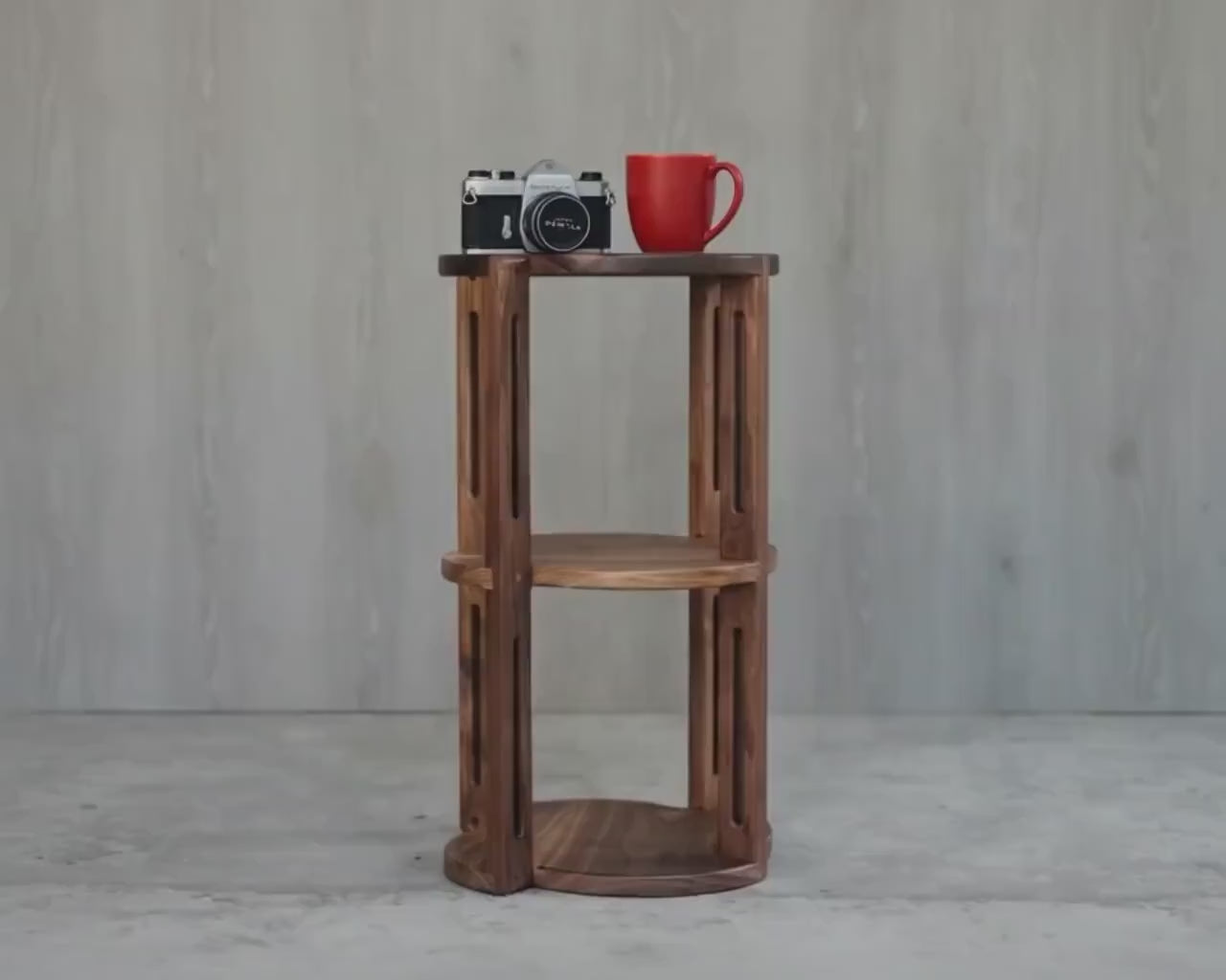 The Laulau - A Luxury Table by DDWW