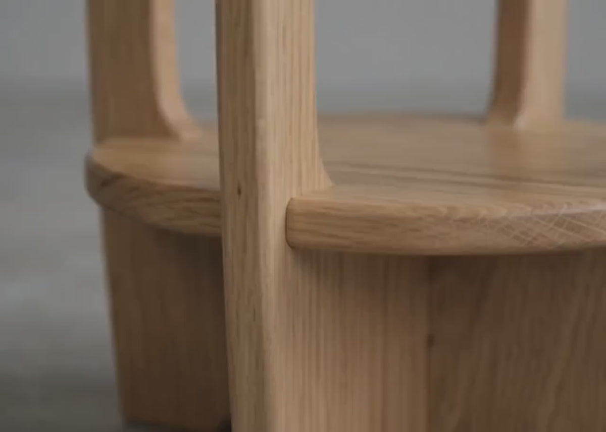 The Tavalo - A Luxury Table by DDWW
